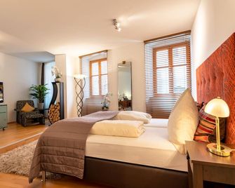 Sperber-Bräu - Hotel, Gasthof & Brauerei - Sulzbach-Rosenberg - Schlafzimmer