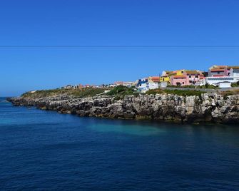 Mercearia d'Alegria Boutique B&B - Peniche