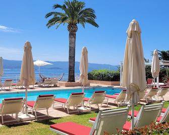 Hotel Les Mouettes - Ajaccio - Piscina