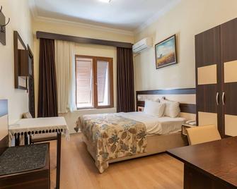 Hotel Karacam - Foça - Habitación