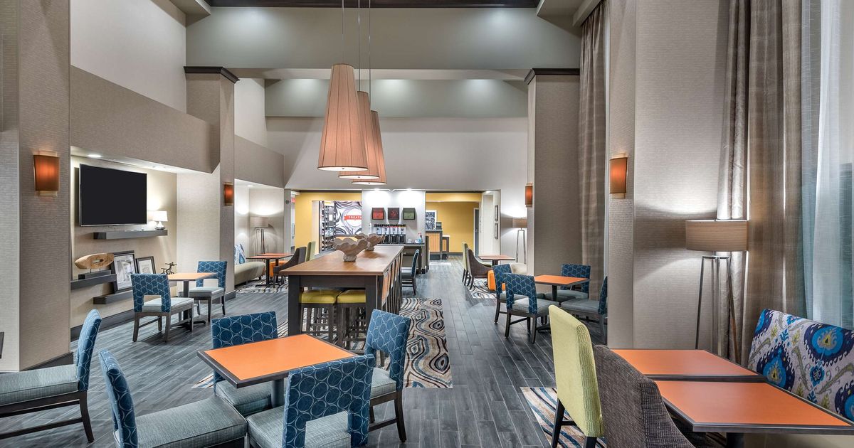 Hampton Inn & Suites West MelbournePalm Bay Road from 100. Melbourne