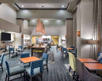 Hampton Inn & Suites West Melbourne-Palm Bay Road - מלבורן - מסעדה