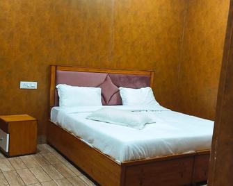 Hotel Aqua Fun (King land haveli) - Jhajjar - Bedroom