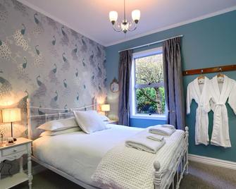 The Ferry Bed & Breakfast - Queenstown - Bedroom