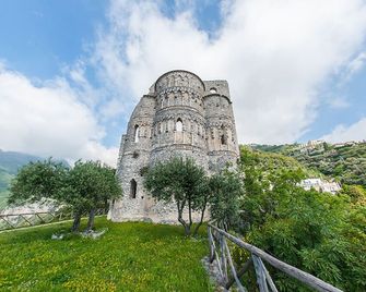 Lo Smeraldo Private Pool Villa Ravello by ElodeaGroup - Scala - Balcón