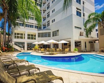 بورتوبيللو أوندينا برايا - سلفادور - حوض السباحة