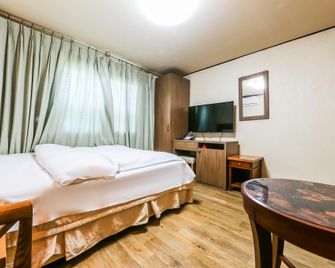 Taean (Sinjindo) New World - Taean - Habitación