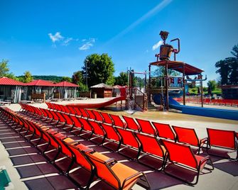 Chula Vista Resort, Trademark Collection by Wyndham - Wisconsin Dells - Pool