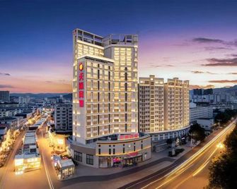 Tianlong Hotel - C-po - Budova