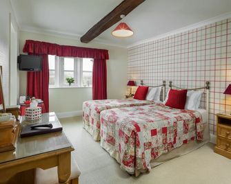 Well appointed cottage on a working hill farm - Ilkley - Спальня