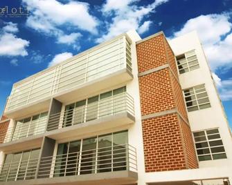 Hotel y Suites Axolotl - Chignahuapan - Edificio