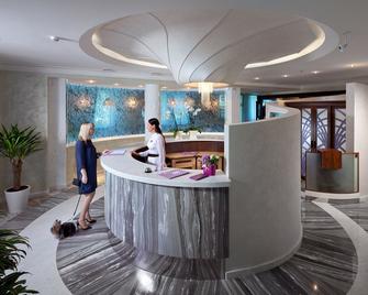 Iris Art Hotel - Jarkov - Lobby