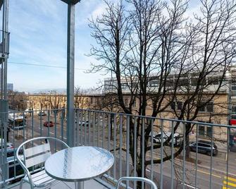 Hitrental Letzigrund Apartments - Zurich - Ban công