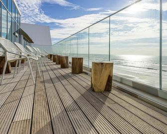 勒圖凱海景宜必思酒店 - 樂都給 - 陽台