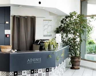 Adonis Gapotel - Gap