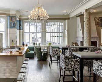 Bellevue-Terminus - Urban Lifestyle Hotel - Engelberg - Restaurant