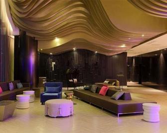 Crystal Jining High tech Zone Wanda Plaza Hotel - Ťi-ning - Salónek