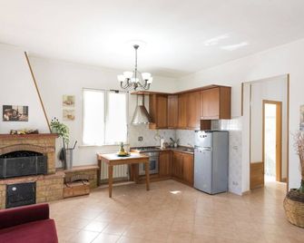 Lungo l'Ardeatina by Interhome - Rocca di Papa - Cucina