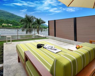Chihpen Century Hotel - Beinan Township - Balkon