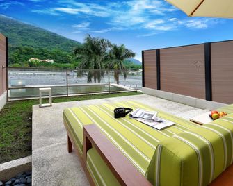 Chihpen Century Hotel - Beinan Township - Balcone
