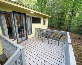 Cozy Cottage in Union, SC - Union - Balcony