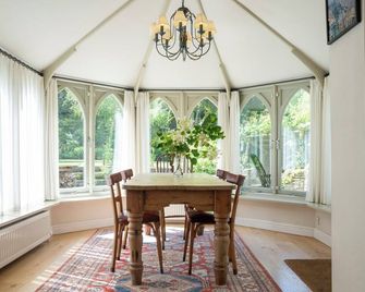 All Souls Cottage - Cirencester - Dining room