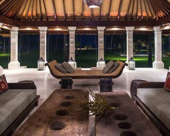 Sira Beach House - Tanjung - Lounge