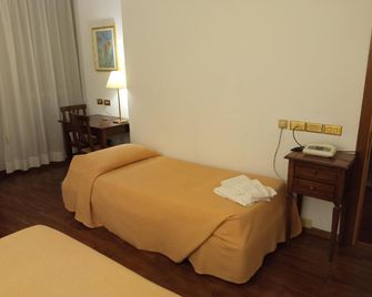 Hotel Arcadia - Macerata - Bedroom