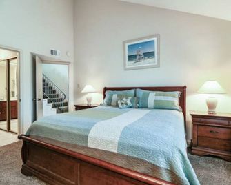 Lakefront Resort Conference & Event Center Retreat | Sleeps 40 - Willis - Chambre