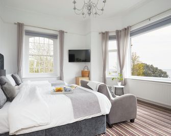 Luccombe Manor Country House Hotel - Shanklin