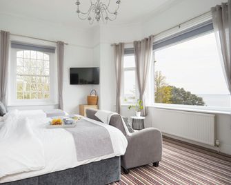 Luccombe Manor Country House Hotel - Shanklin