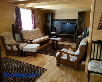 Casa de la Lac - Sighetu Marmaţiei - Wohnzimmer