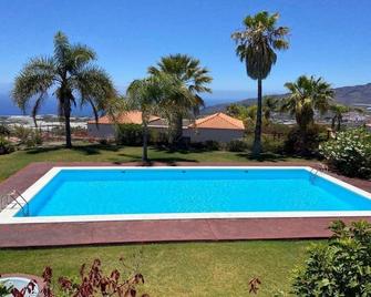 Bungalows La Villa - El Paso - Piscina