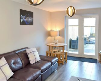 Seashells by the Sea - 뉴비긴 바이 더시 - 거실