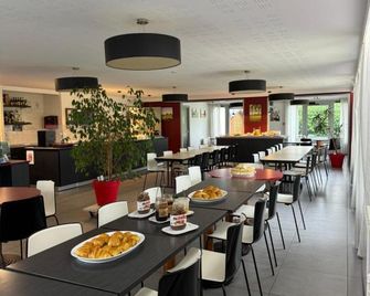 Brit Hotel Mayenne - Mayenne - Restaurante