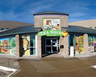 3 BR House for Families & Professionals - Walk to Trails, Breweries, Restaurants - Boulder - Building