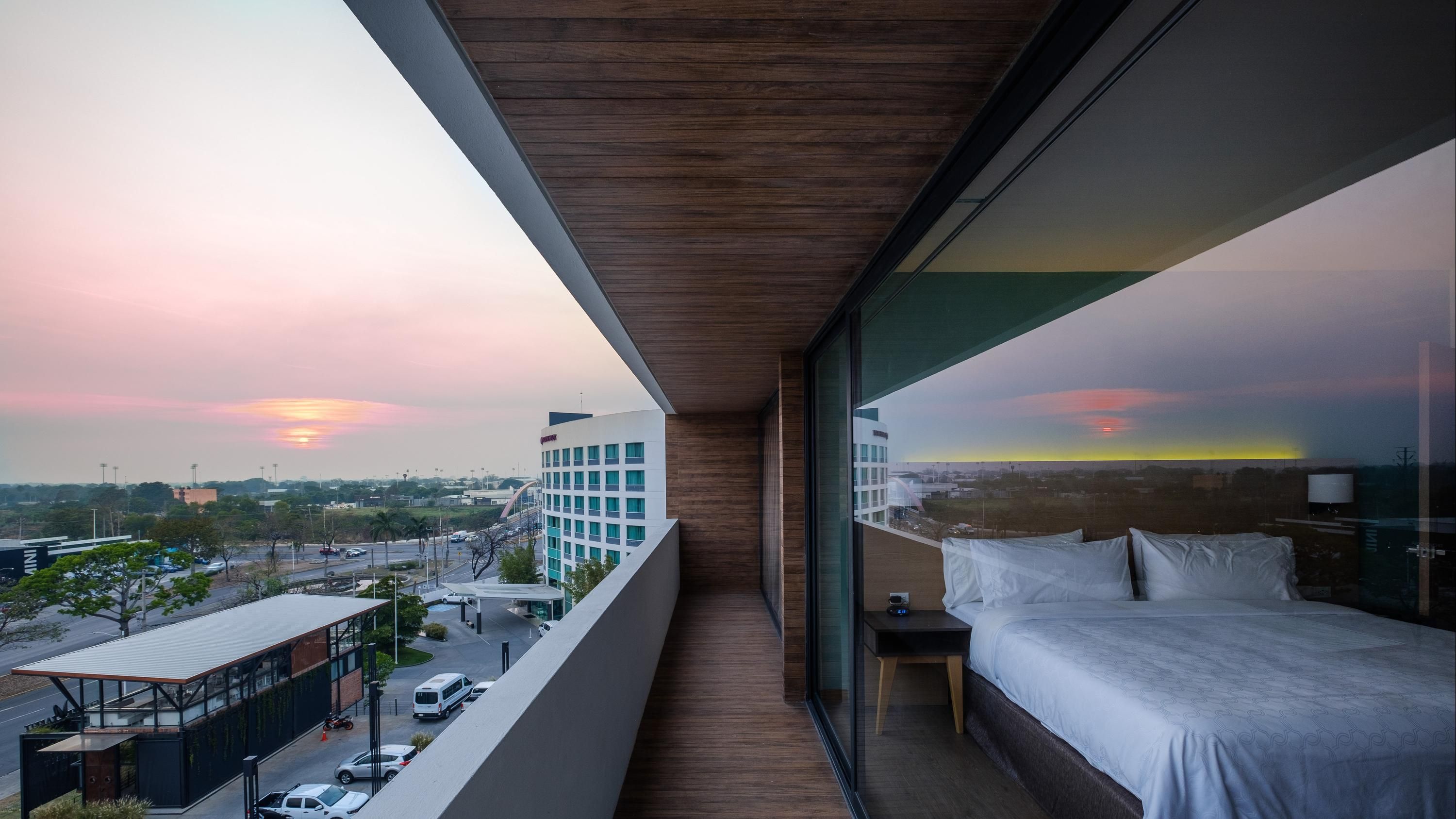 Staybridge Suites Villahermosa By IHG - Villahermosa - Balkon