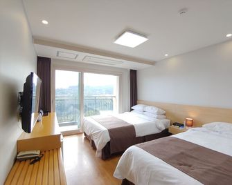Jeju Lavender Hotel - Seogwipo - Habitación