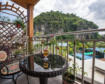Junshe Boutique Guest House-Complementary pick up servie for a 3-night stay in a deluxe room - Guilin - Balcony