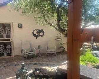 Casita With Zen Garden Courtyard - Chandler - Patio