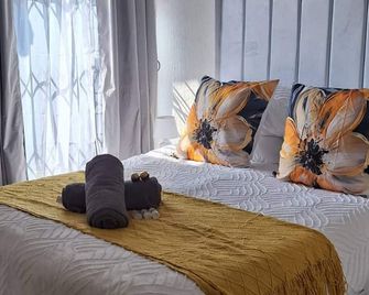 Tranquil Guest Room in Randburg with Pool Access - Fourways