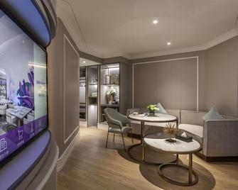 Mercure Shanghai Global Harbour - Shanghai - Building