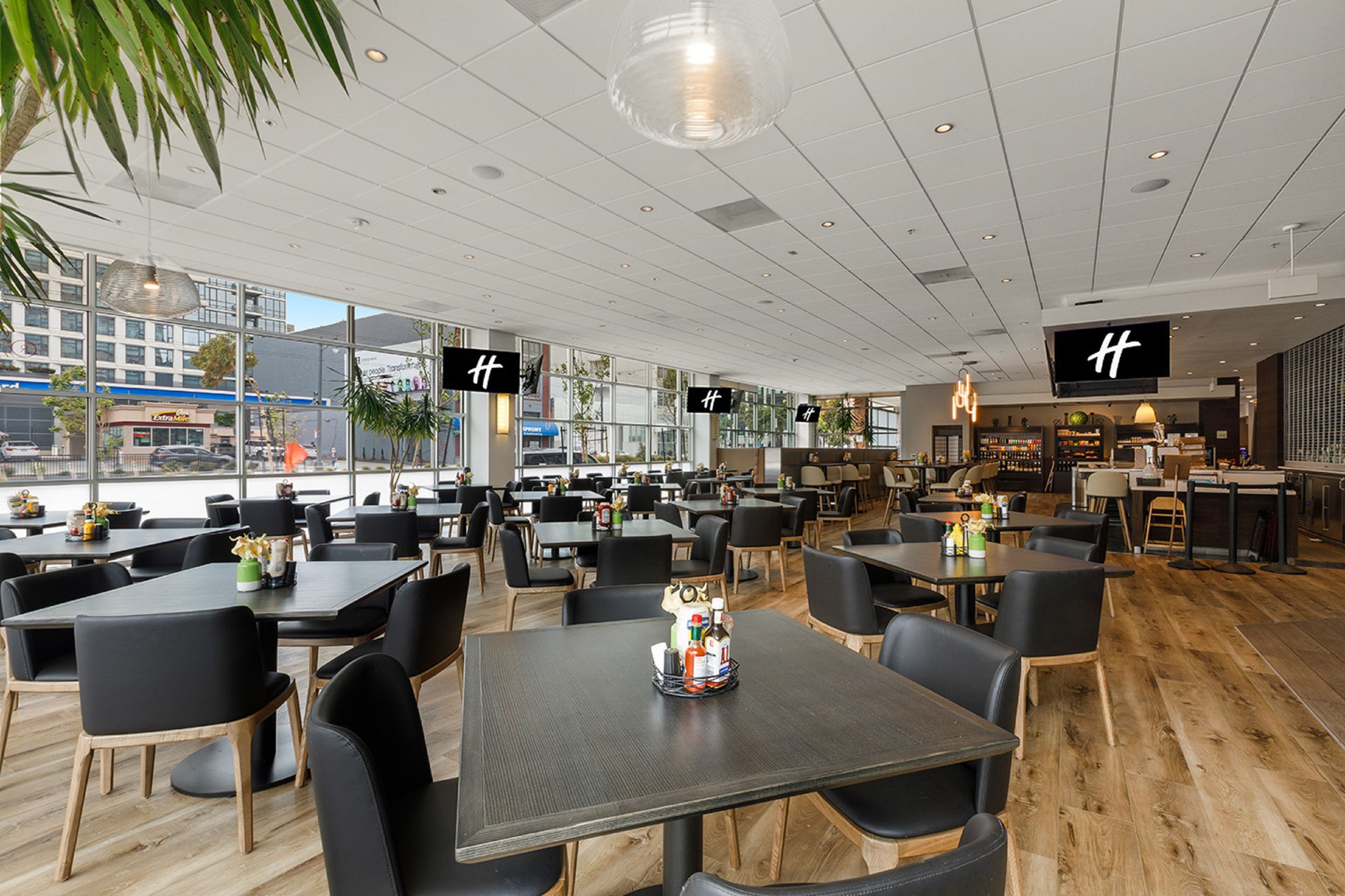 هوليداي إن جولدن جايتواي باي آيتش جي - سان فرانسسكو - مطعم