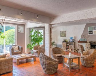 Latitude Ouest Hotel Restaurant And Spa - Locronan