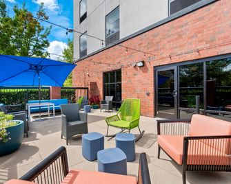 Hampton Inn Greenville - Greenville - Veranda