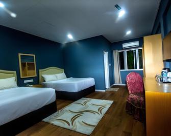 Embun Resort - Kajang - Habitación