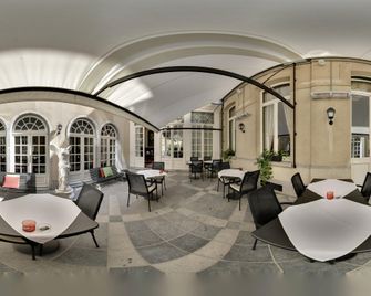 Hotel Damier - קורטרייק - מסעדה