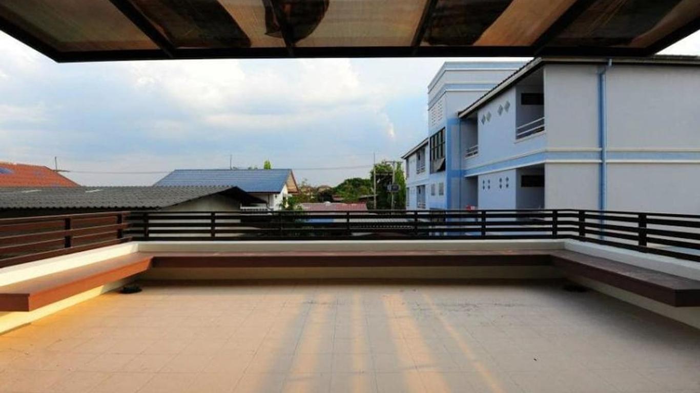 ساوايريانغ بليس