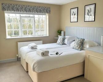 Watership Down Inn - Whitchurch