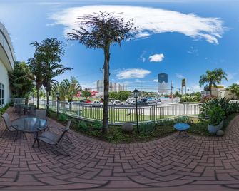 ibis Sao Jose dos Campos Colinas - סאו ז'וסה דו קמפוס - מרפסת